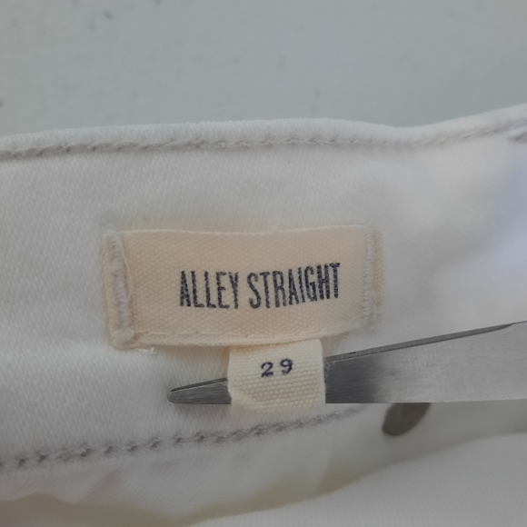 Madewell Alley Straight Distressed Raw Hem White Jeans size 29 - Picture 7 of 16